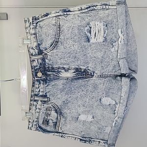 Never worn! Shein High-Waisted Jean Shorts